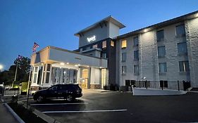 Spark By Hilton Branson Meadows